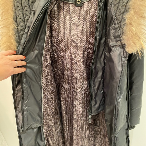 Used women’s Rudsak jacket, size small, extremely warm winter jacket - Picture 9 of 11